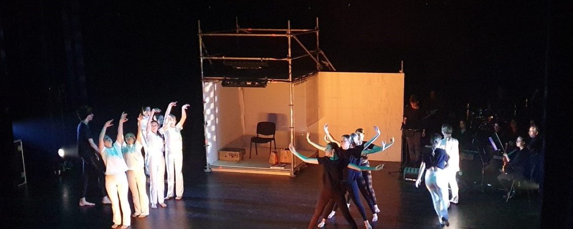 School theater Productie thema: “Binnen en Buiten”